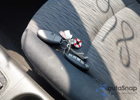 2015 Nissan Sentra Fe+ S/S/Sl/Sr/Sv z USA, uszkodzony, nr VIN 3N1AB7AP9FL667070